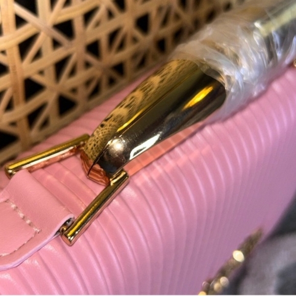 Bebe Pink Quilted Women's Bag - Picture 6 of 9